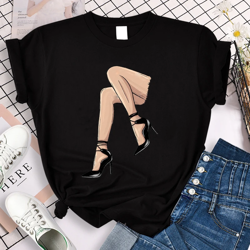 2021 Woman T-Shirts Harajuku Anime Print Black Hingh Heel Shoes Oversized T-Shirts Aesthetic Colombia Style Top Women Summer
2021 Woman T-Shirts Harajuku Anime Print Black Hingh Heel Shoes Oversized T-Shirts Aesthetic Colombia Style Top Women Summer