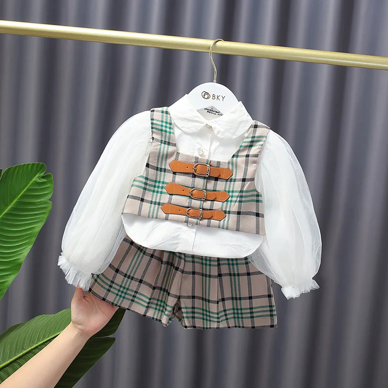 Fashion Children Girls Spring Shirt Vest Plaid Shorts Set Korean Style Set Toddler Girl Clothes 1-5 Years
Fashion Children Girls Spring Shirt Vest Plaid Shorts Set Korean Style Set Toddler Girl Clothes 1-5 Years