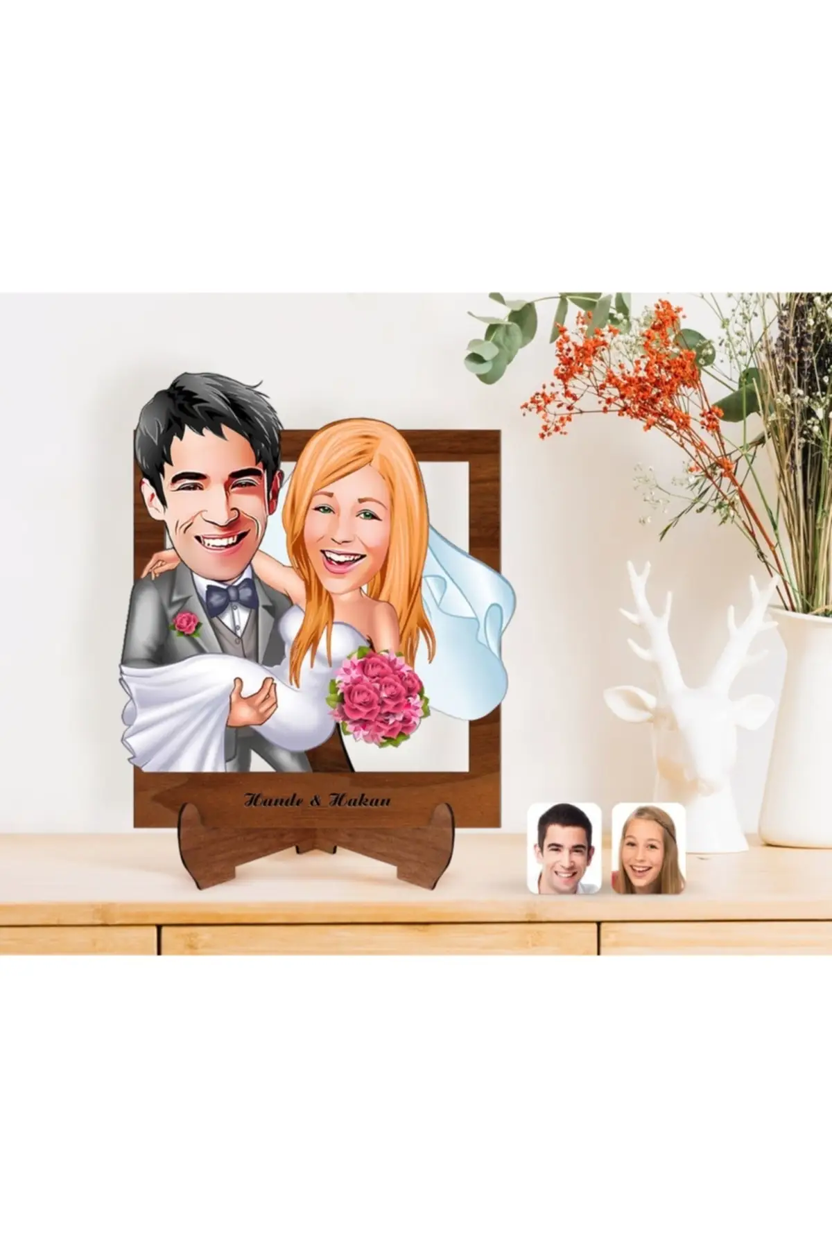 Personalized Princess miniature Wooden Stand 3d Trinket-2 
Personalized Princess miniature Wooden Stand 3d Trinket-2