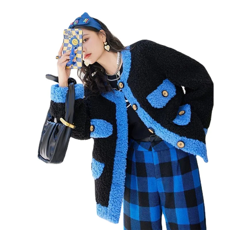 2022 Spring-Autumn New hit color high-grade grain velvet thickend lamb plush coat round neck single-breasted jacket sweet fresh
2022 Spring-Autumn New hit color high-grade grain velvet thickend lamb plush coat round neck single-breasted jacket sweet fresh