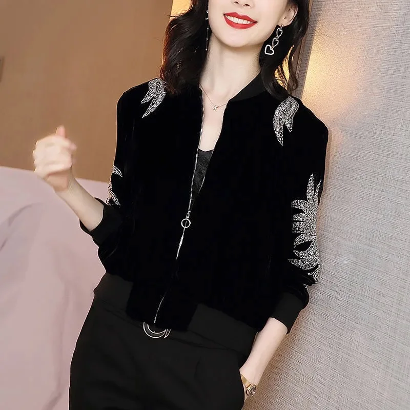 2023 Europe Fashion Autumn Velvet Jacket Women Long Sleeve Baseball Sequins Coats Women Casual Slim Black Ladies Jackets Clothes
2023 Europe Fashion Autumn Velvet Jacket Women Long Sleeve Baseball Sequins Coats Women Casual Slim Black Ladies Jackets Clothes