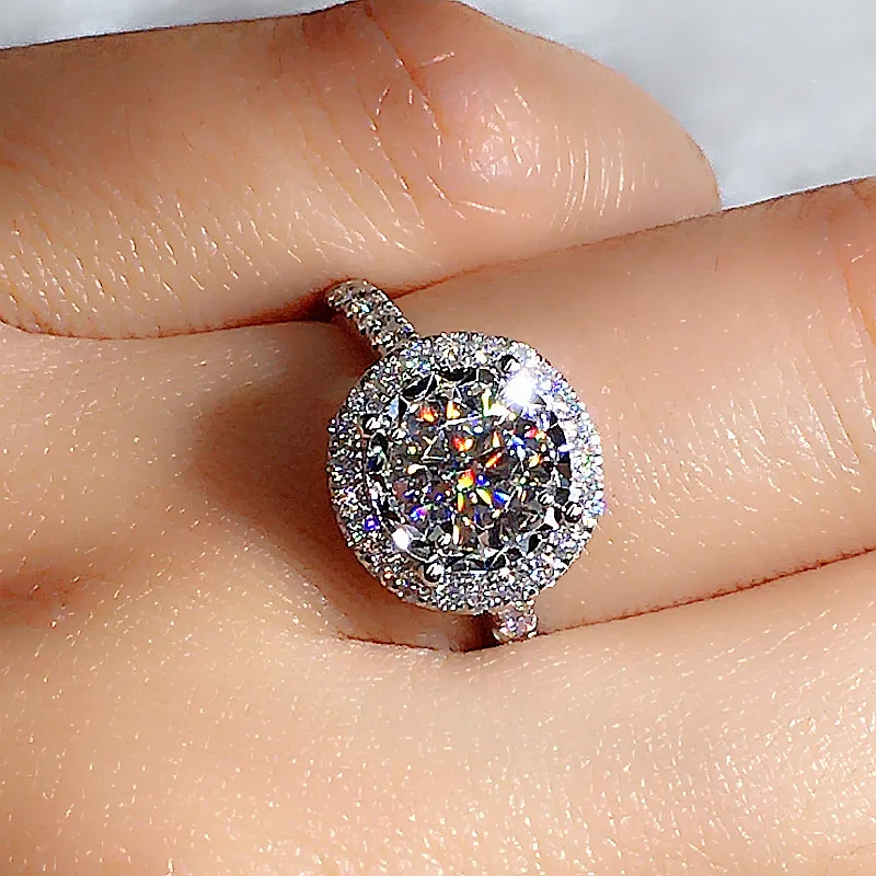 Temperament Sweet Engagement Rings for Women Inlay AAA Crystal Cubic Zircon Proposal Ring Anniversary Gift Trendy Jewelry
Temperament Sweet Engagement Rings for Women Inlay AAA Crystal Cubic Zircon Proposal Ring Anniversary Gift Trendy Jewelry