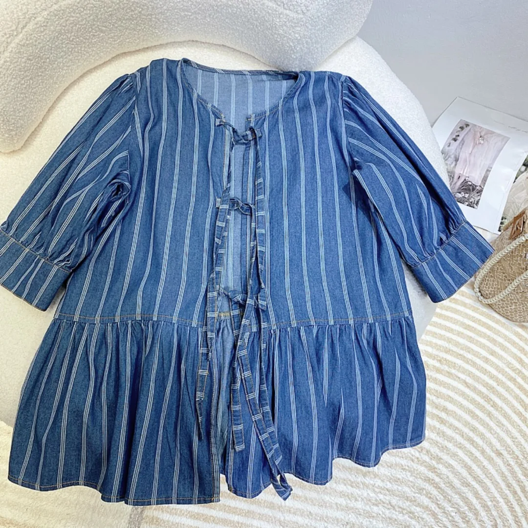 Ruffled tie cotton denim striped top casual fashion 2023 summer new style 0401
Ruffled tie cotton denim striped top casual fashion 2023 summer new style 0401