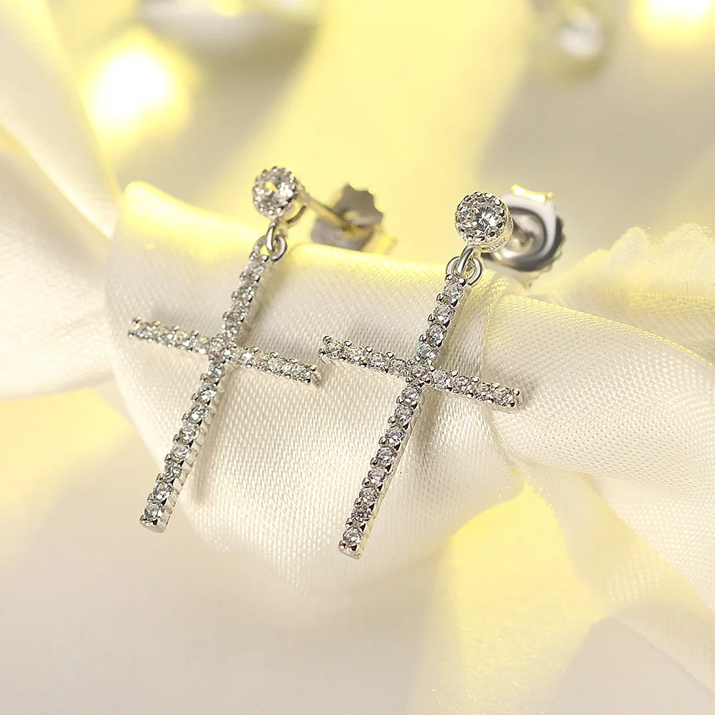 Sweet-Cool Neo- Gothic Drop Earrings Shining Cubic Zircon Cross Drpp Earrings Suitable for Women
Sweet-Cool Neo- Gothic Drop Earrings Shining Cubic Zircon Cross Drpp Earrings Suitable for Women