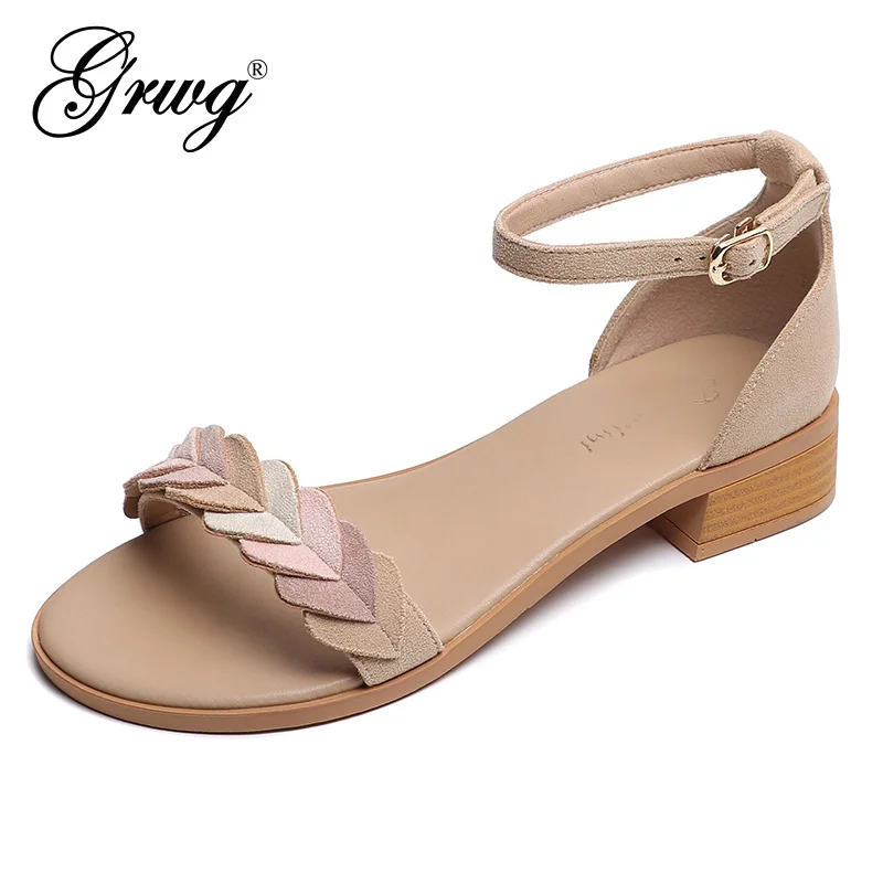 GRWG 2023 Woman Summer Vintage Low Heels Sandals Buckle Casual Women Shoes Female Ladies Retro Sandalias Plus Size 
GRWG 2023 Woman Summer Vintage Low Heels Sandals Buckle Casual Women Shoes Female Ladies Retro Sandalias Plus Size
