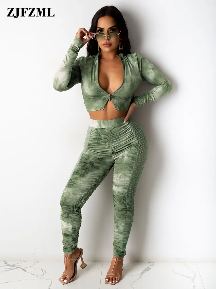 Go Out Wear Tie Dye Print Two Pieces Outfits Women Sexy Zipper Front Long Sleeve Crop Top and Ruched Skinny Pencil Legging Suits
Go Out Wear Tie Dye Print Two Pieces Outfits Women Sexy Zipper Front Long Sleeve Crop Top and Ruched Skinny Pencil Legging Suits