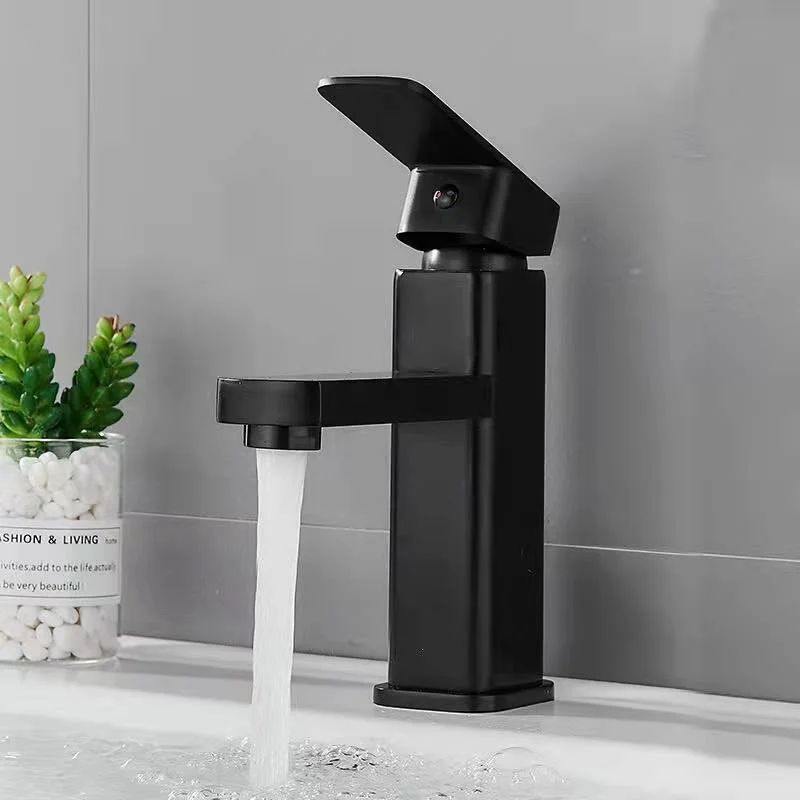 Black washbasin, hot and cold faucet, basin on the platform, raised faucet, washbasin, single hole faucet in toilet
Black washbasin, hot and cold faucet, basin on the platform, raised faucet, washbasin, single hole faucet in toilet