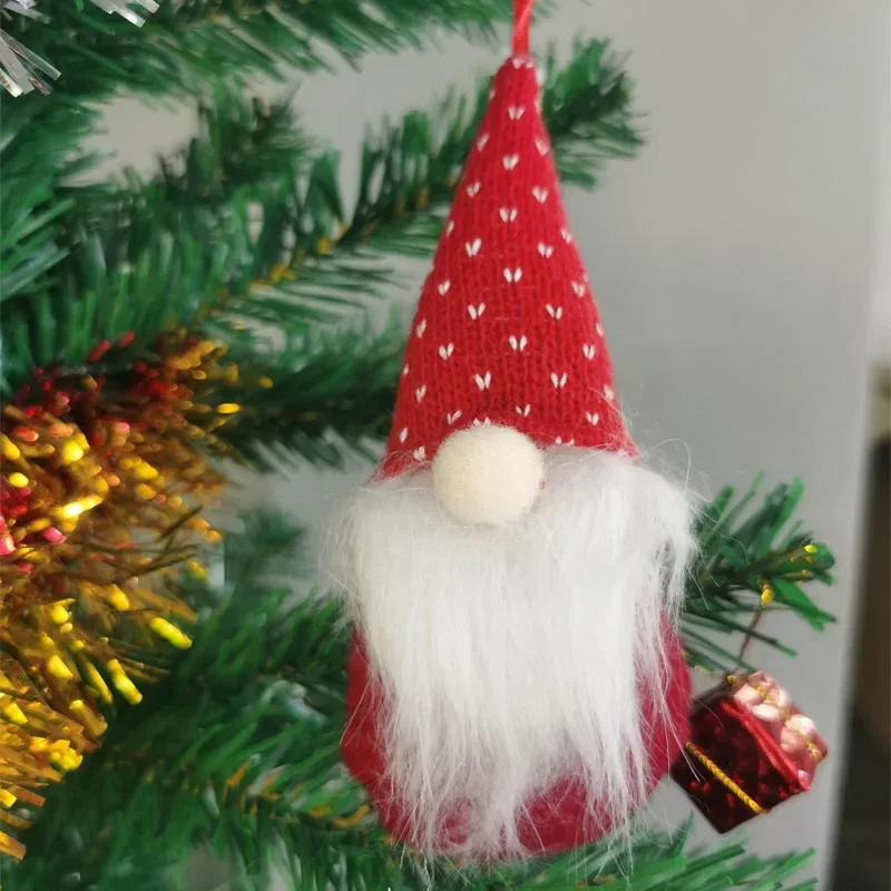 Рождественский гном из мягкой ткани Bearded Elf 
Рождественский гном из мягкой ткани Bearded Elf