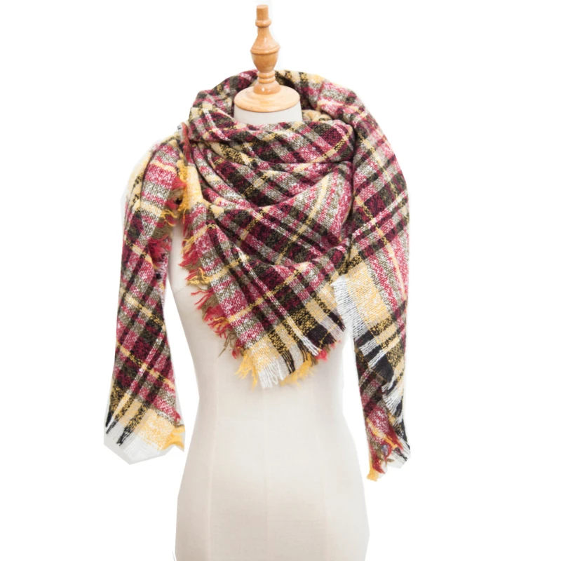 2022 Autumn and Winter New Plaid Scarf Women Outdoor Keep Warm Scarf Shawl Soft Windproof Triangular Bandage Lady 135*135*200cm
2022 Autumn and Winter New Plaid Scarf Women Outdoor Keep Warm Scarf Shawl Soft Windproof Triangular Bandage Lady 135*135*200cm