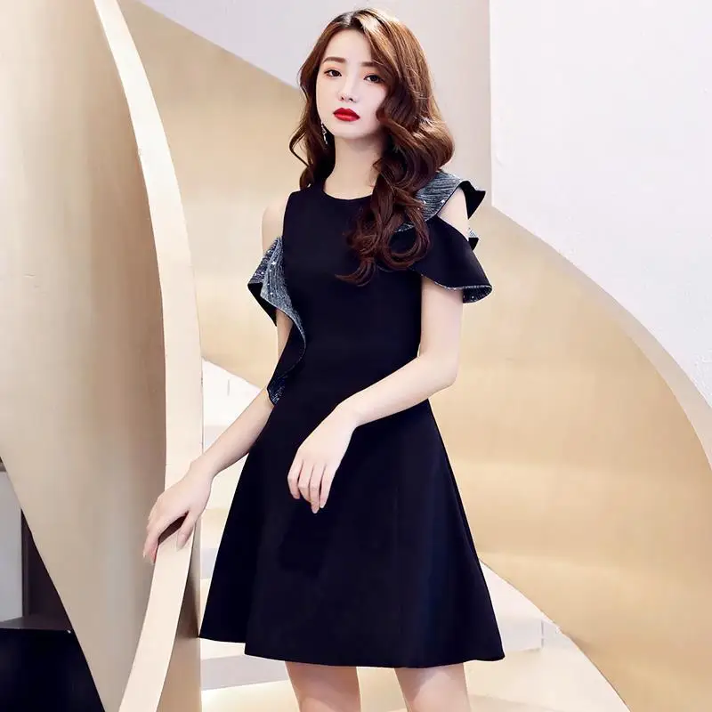 Host Advanced Texture Daily Style Short Little Evening Dress Blk Banquet Temperament Temperament Queen Dress
Host Advanced Texture Daily Style Short Little Evening Dress Blk Banquet Temperament Temperament Queen Dress