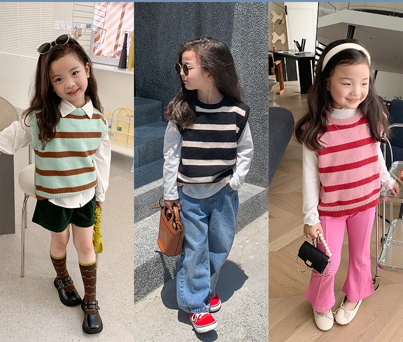 Children deer plush striped knitted waistcoat boys and girls wear a sweater vest vest waistcoat
Children deer plush striped knitted waistcoat boys and girls wear a sweater vest vest waistcoat
