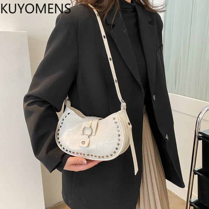 High Quality pu Leather Small Shoulder Bag Casual Handbag Crossbody Bags for Women Phone Pocket Girl Purse Messenger Bags
High Quality pu Leather Small Shoulder Bag Casual Handbag Crossbody Bags for Women Phone Pocket Girl Purse Messenger Bags