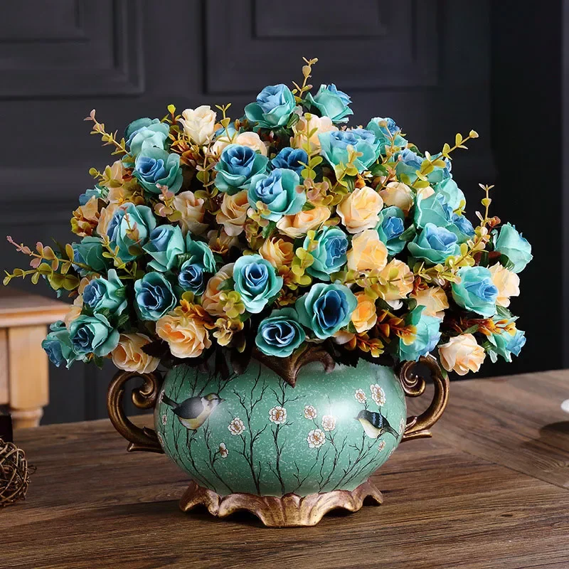 NEW2023 European Palace Gold Vase Centerpiece Ornaments Home Furnishing Decoration Crafts Livingroom Dining Room Retro Vase
NEW2023 European Palace Gold Vase Centerpiece Ornaments Home Furnishing Decoration Crafts Livingroom Dining Room Retro Vase