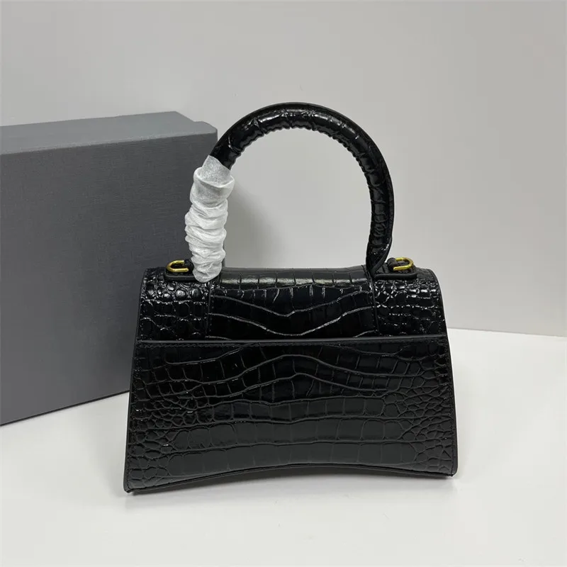 Luxury Designer Handbag bags for women Genuine Leather Fashion Hourglass Bag Shoulder Bag Crocodile Pattern Letter Messenger Bag
Luxury Designer Handbag bags for women Genuine Leather Fashion Hourglass Bag Shoulder Bag Crocodile Pattern Letter Messenger Bag