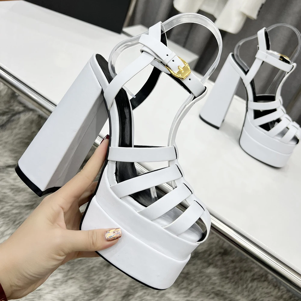 2022 Best Fashion Lady Shoes Factory Store Red Fashion Square Toe Super High Heel Water Platform Sandals Catwalk Women's Shoes
2022 Best Fashion Lady Shoes Factory Store Red Fashion Square Toe Super High Heel Water Platform Sandals Catwalk Women's Shoes
