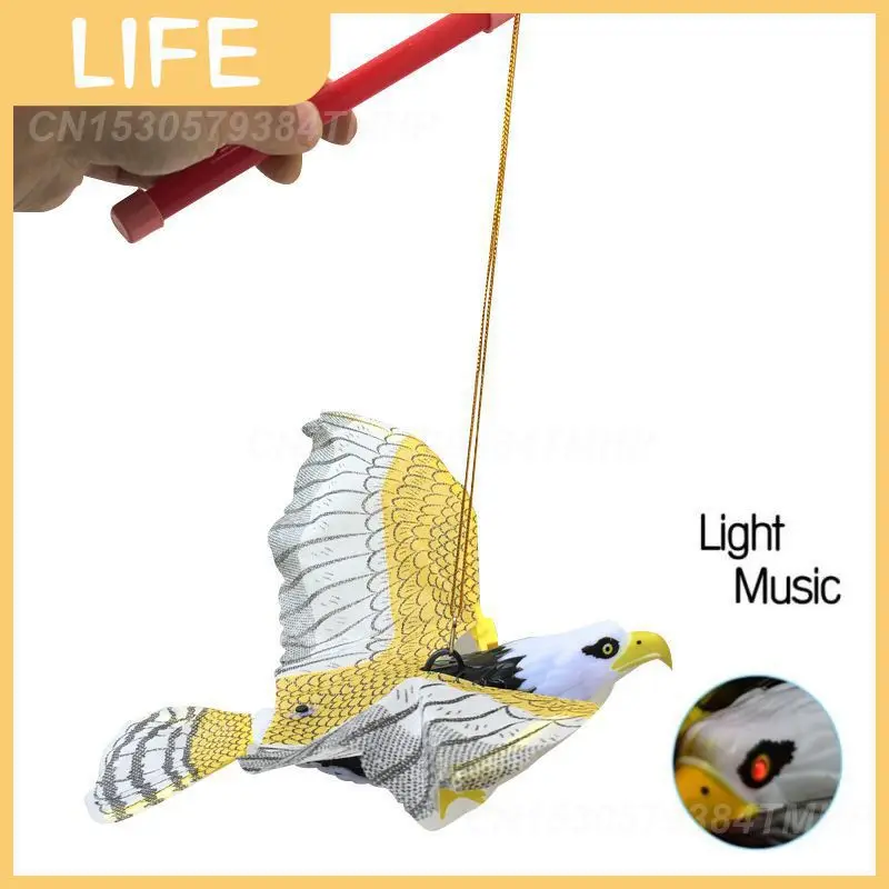 Luminous Bird Repellents Electric Hanging Line Eagle With Music Portable Garden Chase Flying Birds Decoration Pest Control Tools
Luminous Bird Repellents Electric Hanging Line Eagle With Music Portable Garden Chase Flying Birds Decoration Pest Control Tools