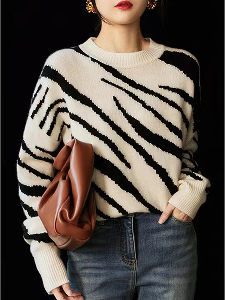 BETHQUENOY Sweaters For Women Sueter Vintage Zebra Jacquard Knitted Pullover Jumper Femme Sueters De Mujer Pullover Truien Dames
BETHQUENOY Sweaters For Women Sueter Vintage Zebra Jacquard Knitted Pullover Jumper Femme Sueters De Mujer Pullover Truien Dames