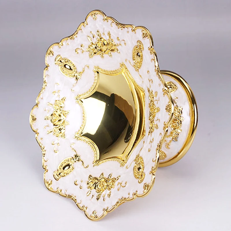 Birthday Cake Plate Stand European-style High-grade Snack Dish Fruit Plate/Tray/Bowl KTV Table Supplies Home Table Decoration
Birthday Cake Plate Stand European-style High-grade Snack Dish Fruit Plate/Tray/Bowl KTV Table Supplies Home Table Decoration