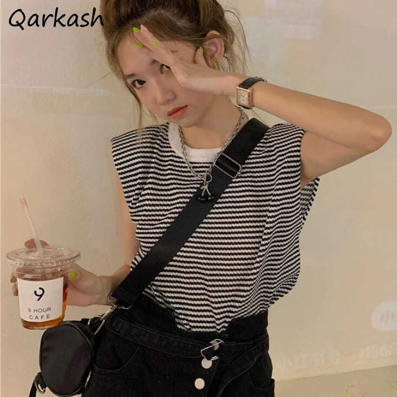 T-shirts Women Hollow Out Striped Design Stylish Casual Simple New Korean Style Colleges Chic Daily Streetwear Summer Retro Ins
T-shirts Women Hollow Out Striped Design Stylish Casual Simple New Korean Style Colleges Chic Daily Streetwear Summer Retro Ins