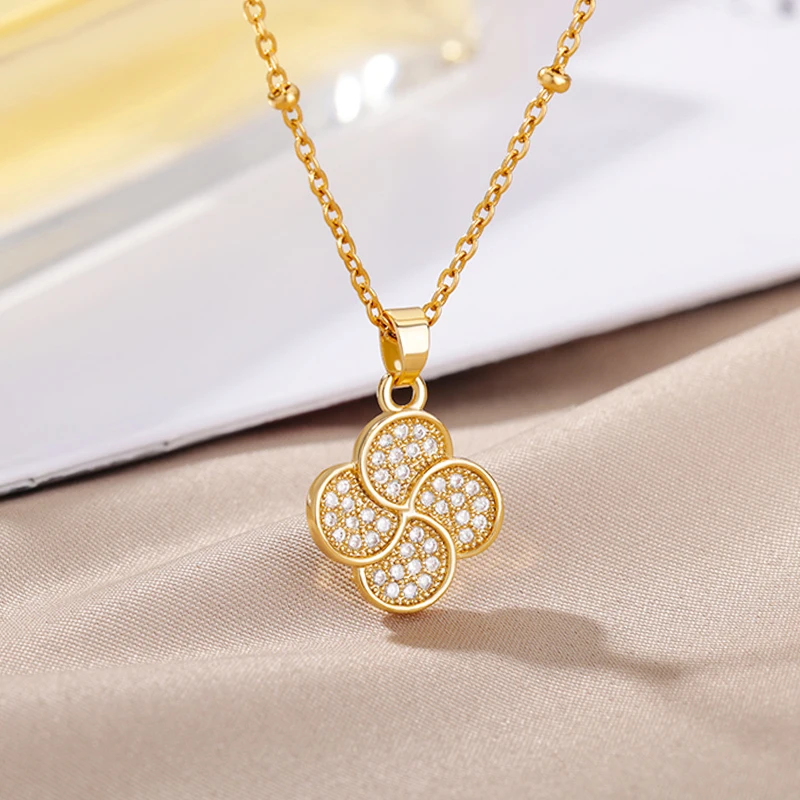 Lucky Four Leaf Clover Necklaces for Women Vintage Aesthetic Pendants Chain Choker Stainless Steel Necklace Wedding Jewelry Gift
Lucky Four Leaf Clover Necklaces for Women Vintage Aesthetic Pendants Chain Choker Stainless Steel Necklace Wedding Jewelry Gift