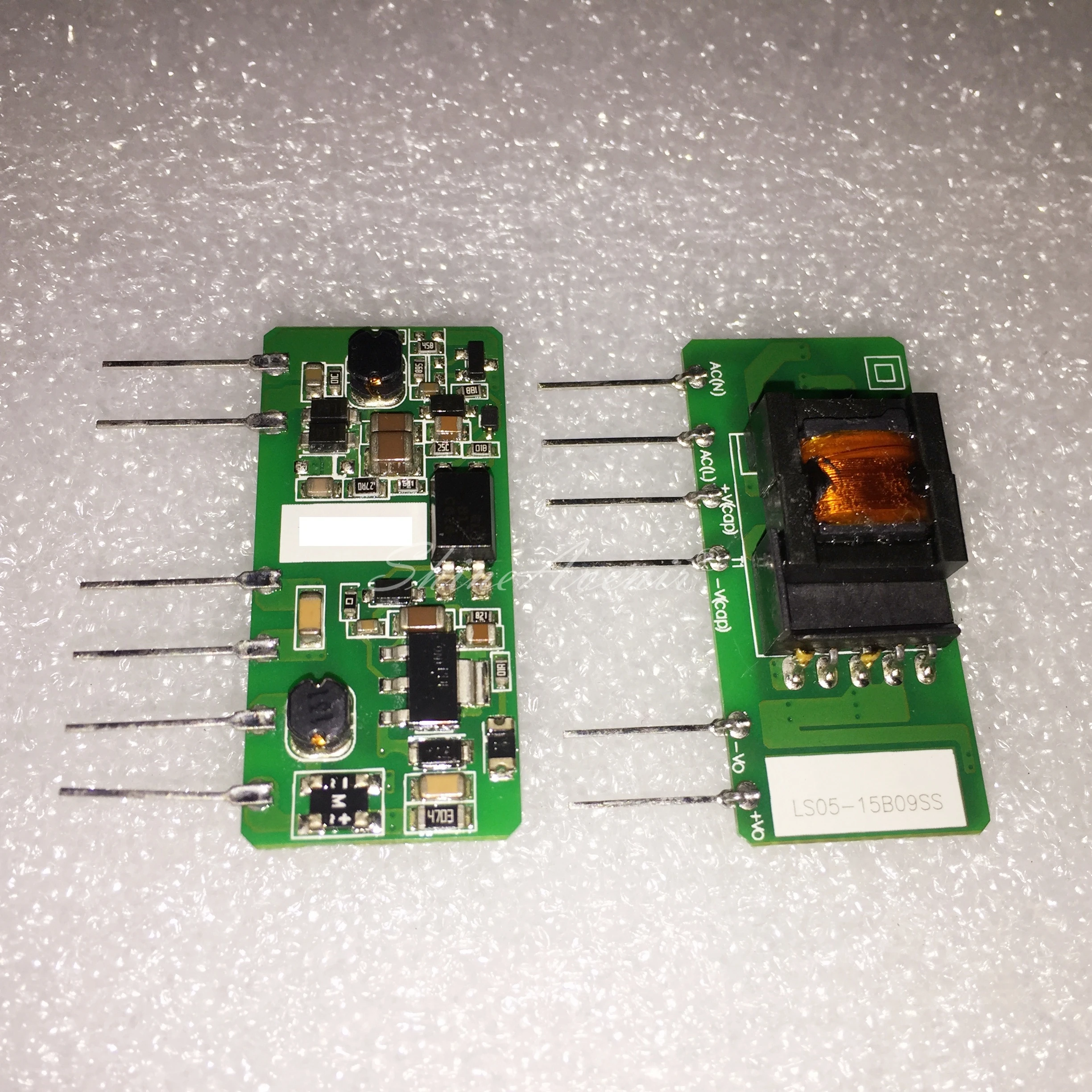 2PCS LS05-15B03SS LS05-15B05SS LS05-15B09SS LS05-15B12SS LS05-15B15SS LS05-15B24SS DIP-6 New Original stock
2PCS LS05-15B03SS LS05-15B05SS LS05-15B09SS LS05-15B12SS LS05-15B15SS LS05-15B24SS DIP-6 New Original stock