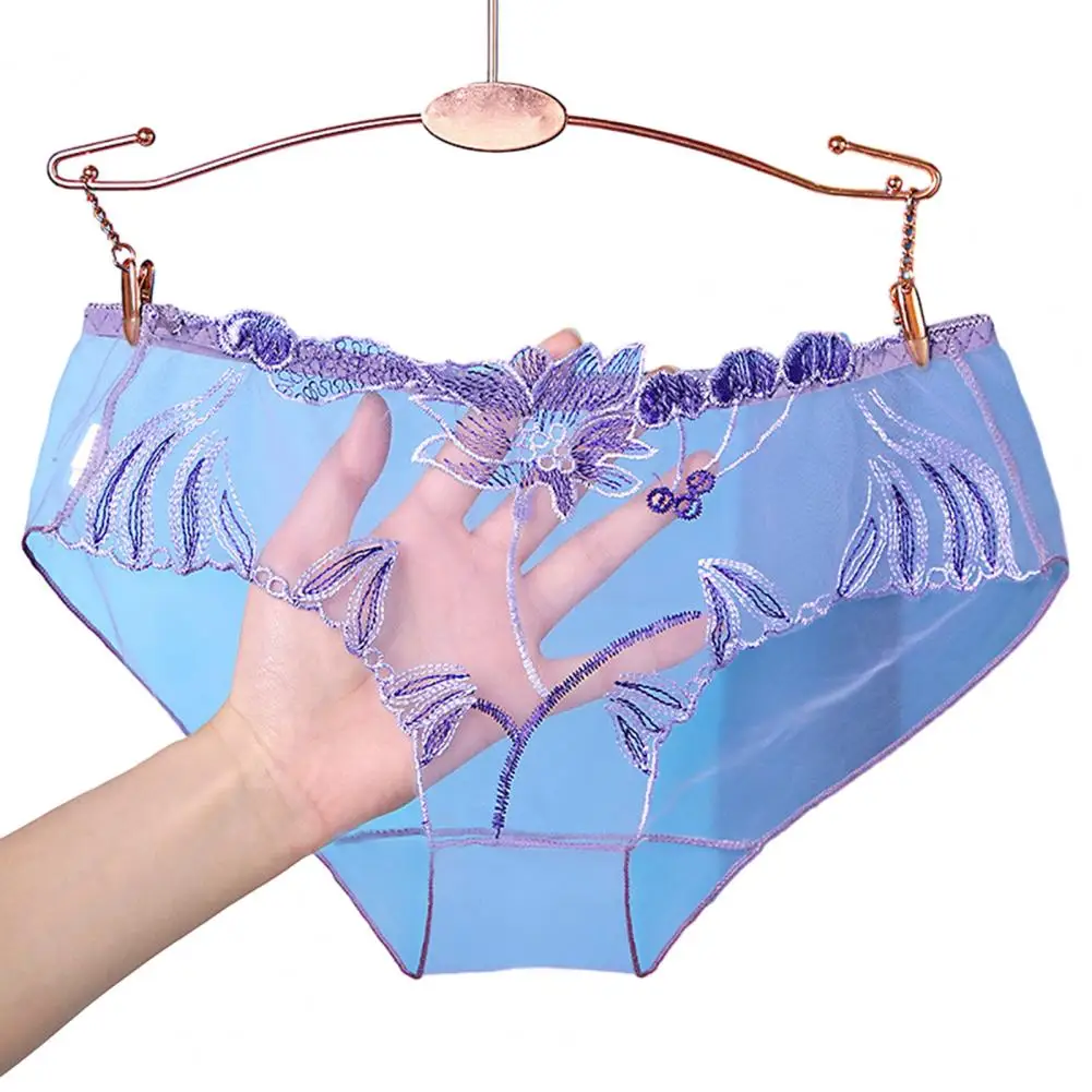 Classic Lady Panties Low-rise Soft See-through Thin Women Briefs Elastic Transparent Briefs Inside Wear
Classic Lady Panties Low-rise Soft See-through Thin Women Briefs Elastic Transparent Briefs Inside Wear