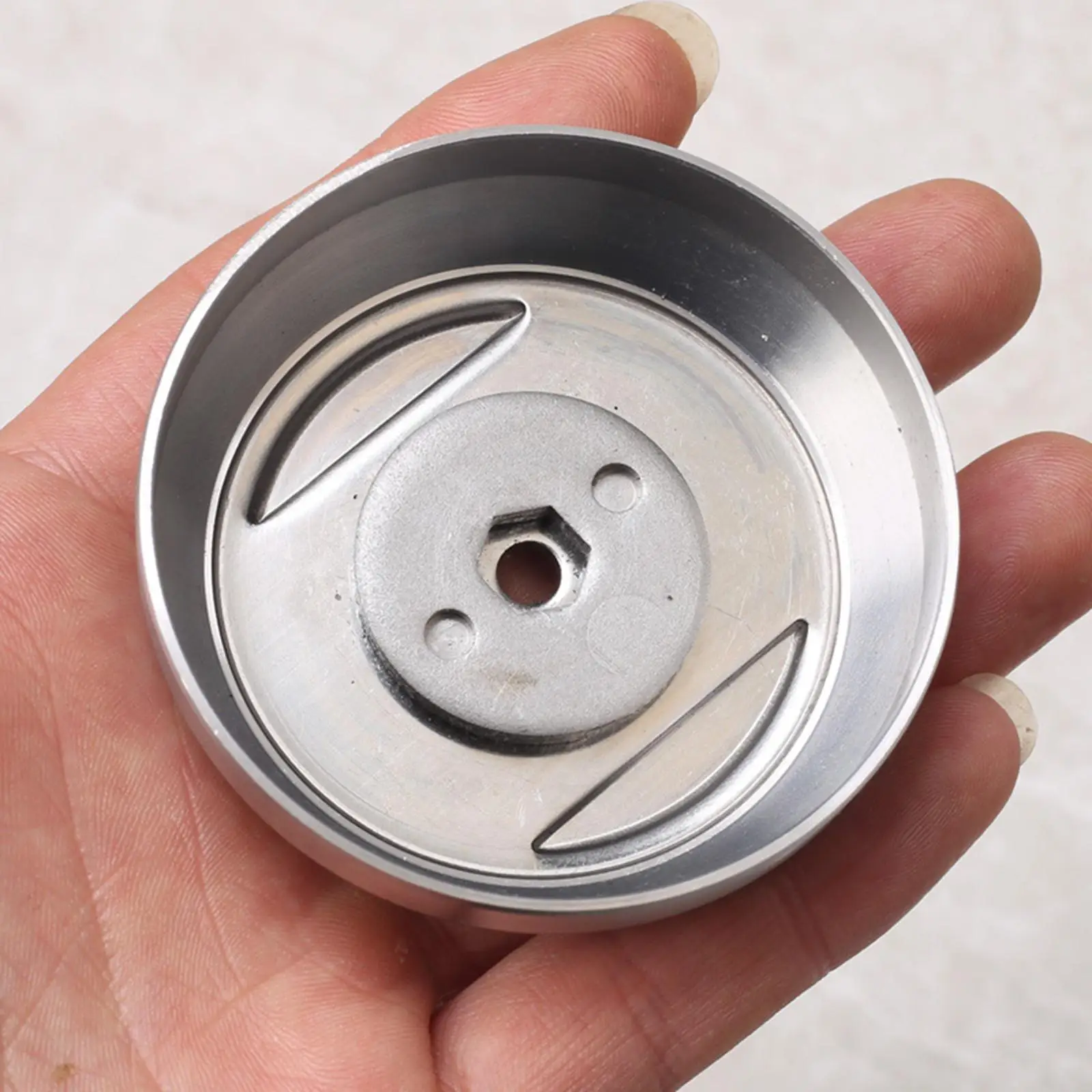 1 Piece Stainless Steel Cutting Saw Blade Base Easy to Use Blade Base for Mower Cutting Machine Garden Replacement Accessories
1 Piece Stainless Steel Cutting Saw Blade Base Easy to Use Blade Base for Mower Cutting Machine Garden Replacement Accessories