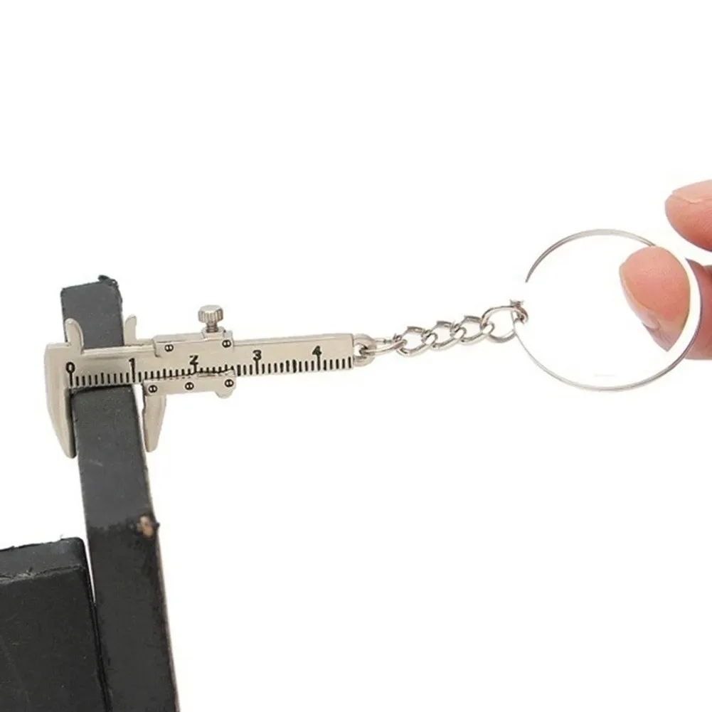 Car Key Mini Vernier Caliper Portable 0-40mm Keychain Beautiful Measuring For Measurements With Low Accuracy Can Taken Anywhere
Car Key Mini Vernier Caliper Portable 0-40mm Keychain Beautiful Measuring For Measurements With Low Accuracy Can Taken Anywhere
