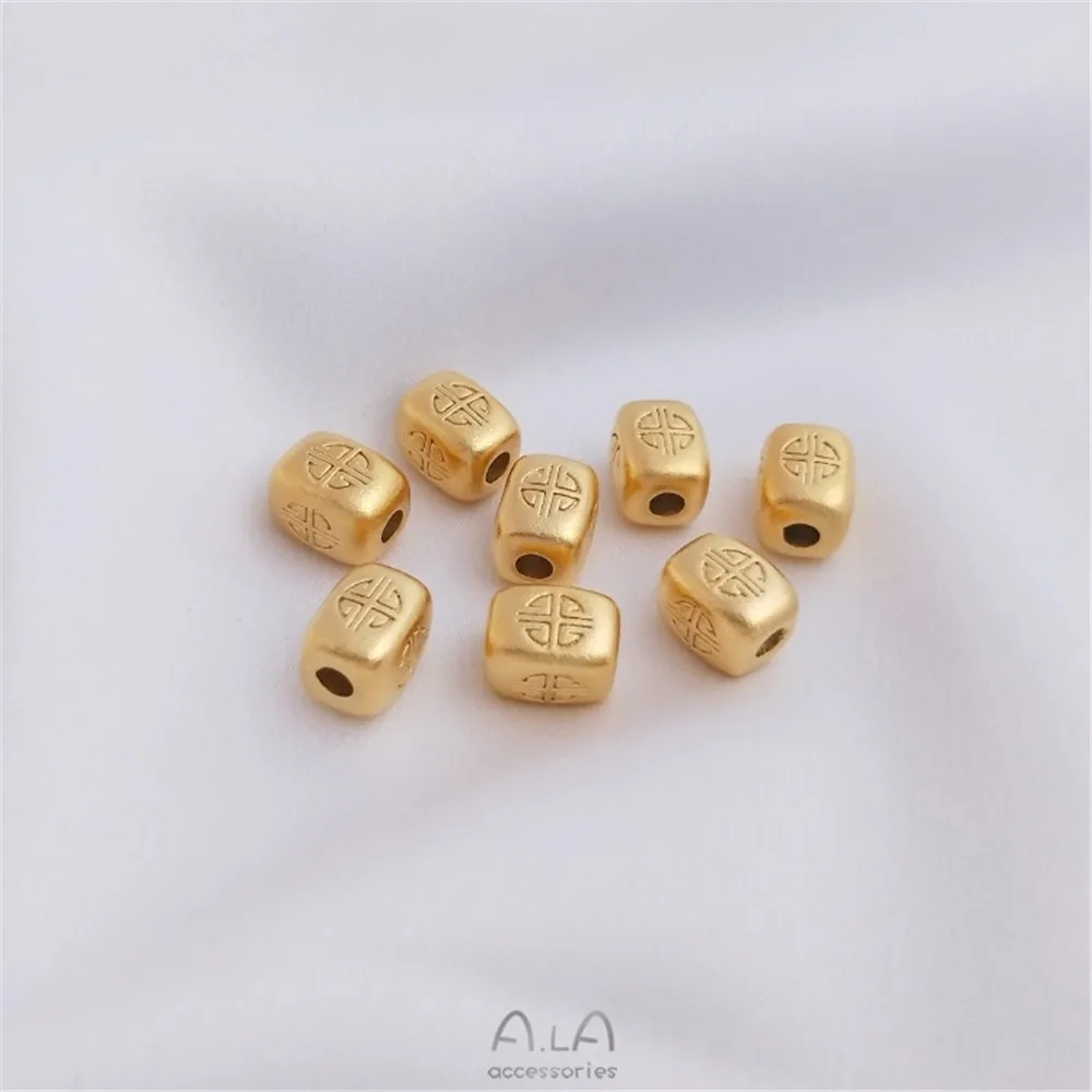 Vietnam shajinfu rectangular block Lutong separated beads manual loose beads DIY Bracelet head jewelry with beads
Vietnam shajinfu rectangular block Lutong separated beads manual loose beads DIY Bracelet head jewelry with beads