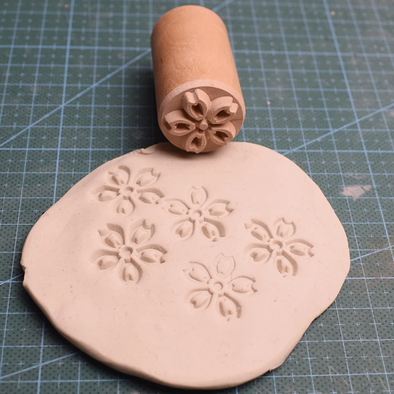 2.5cm Round Clay Stamp Cherry Flower Pottery Ceramic Texture Emboss Wood Block Seal Print Impression Diy Polymer Clay Tools
2.5cm Round Clay Stamp Cherry Flower Pottery Ceramic Texture Emboss Wood Block Seal Print Impression Diy Polymer Clay Tools