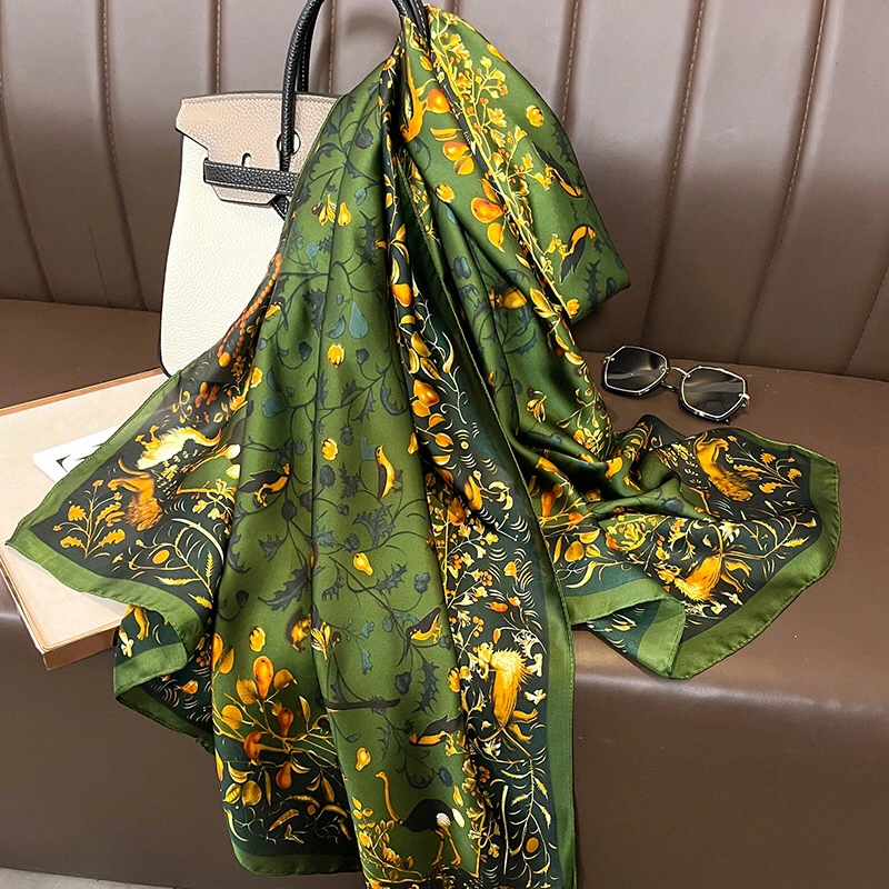 2022 Brand Designer Silk Scarf Female Foulard Bandana Long Shawls Wraps Winter Neck Scarves Pashmina Lady Hijab Luxury New
2022 Brand Designer Silk Scarf Female Foulard Bandana Long Shawls Wraps Winter Neck Scarves Pashmina Lady Hijab Luxury New