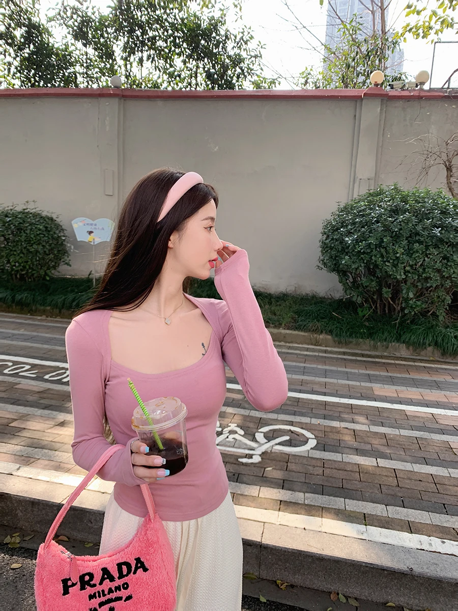 2022Long-sleeved cmisole, smll round neck top, pure cotton, inner T-shirt, women's short slim fit tnk top, slim fit
2022Long-sleeved cmisole, smll round neck top, pure cotton, inner T-shirt, women's short slim fit tnk top, slim fit