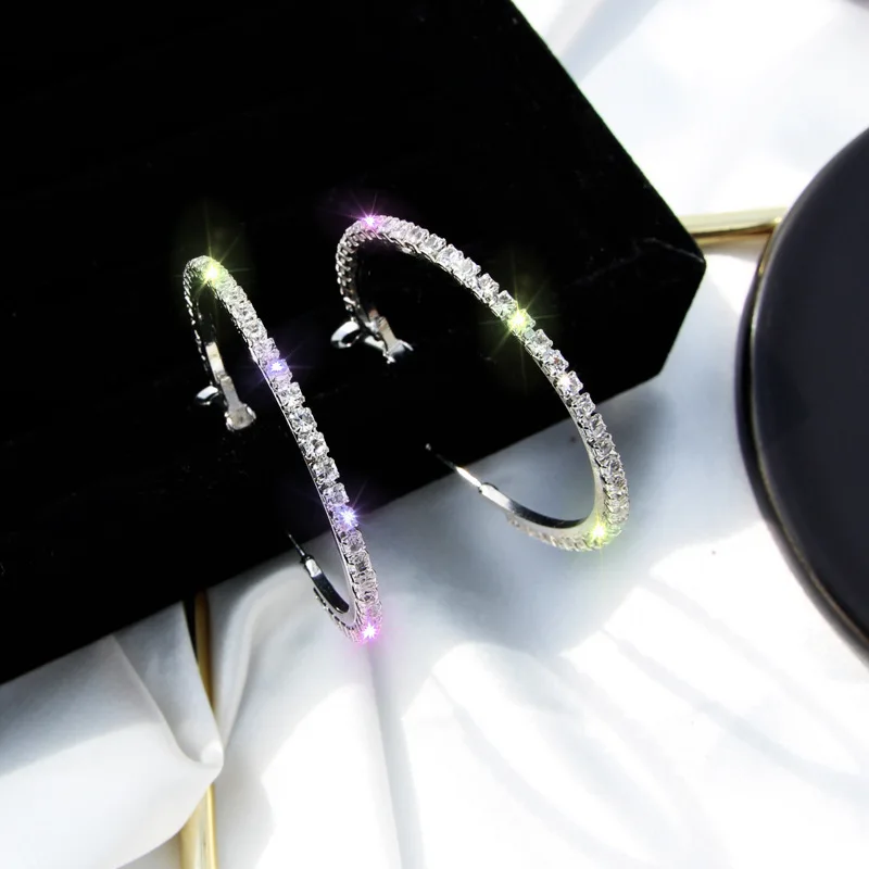 2022 Trendy Silver Color Gold Color Hoop Earrings Big Circle Glass Filled Earrings for Women Simple Style Fashion Party Jewelry
2022 Trendy Silver Color Gold Color Hoop Earrings Big Circle Glass Filled Earrings for Women Simple Style Fashion Party Jewelry