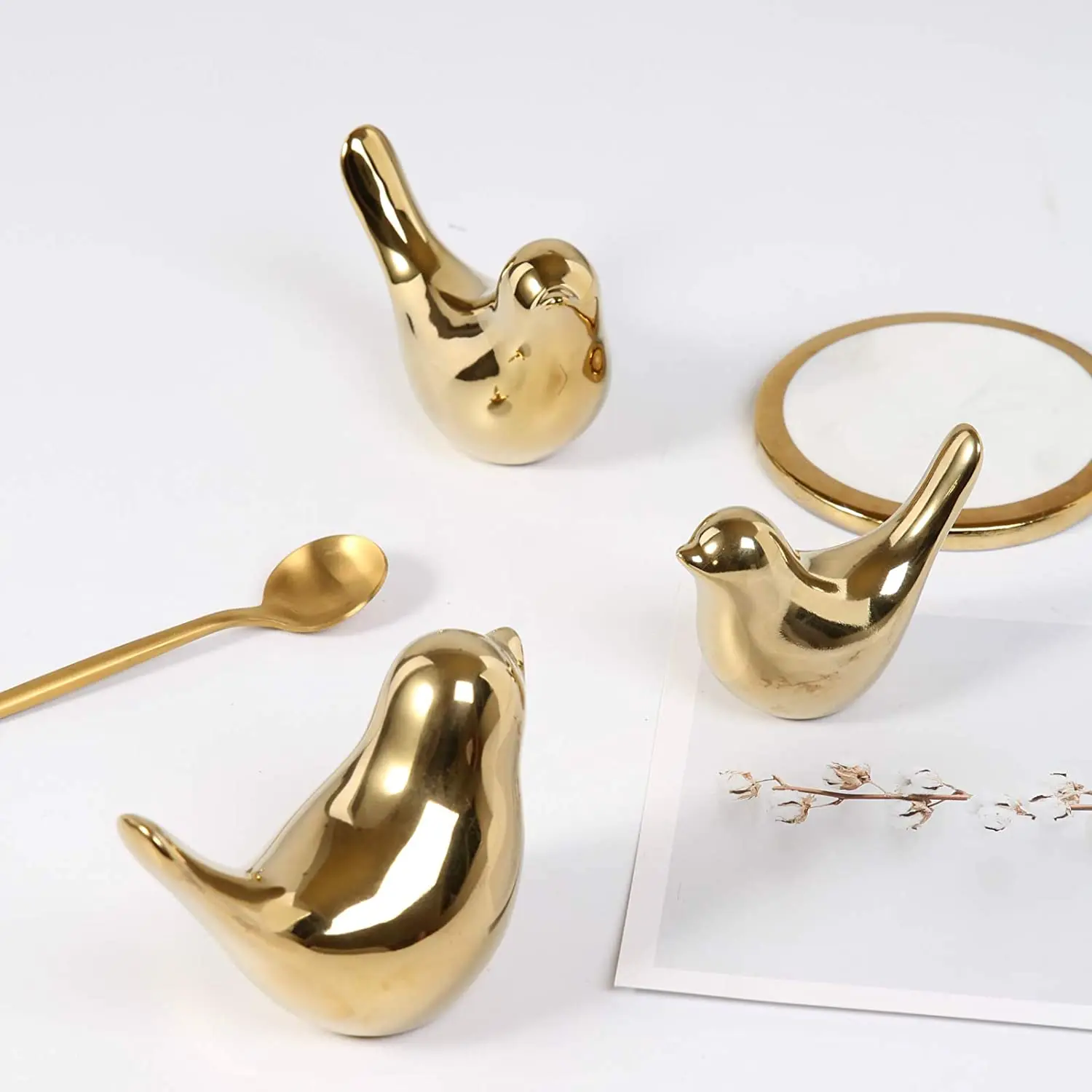 Small Birds Statues Gold Home Decor Modern Style Figurine Decorative Ornaments for Living Room, Bedroom, Office Desktop, Cabinet
Small Birds Statues Gold Home Decor Modern Style Figurine Decorative Ornaments for Living Room, Bedroom, Office Desktop, Cabinet
