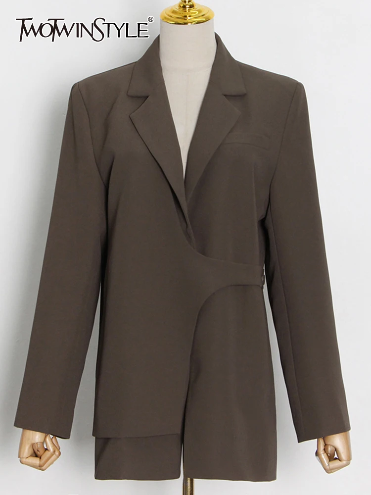 TWOTWINSTYLE Patchwork Belt Blazer Coats For Female Lapel Collar Long Sleeve High Waist Loose Women's Casual Coat New 2021
TWOTWINSTYLE Patchwork Belt Blazer Coats For Female Lapel Collar Long Sleeve High Waist Loose Women's Casual Coat New 2021
