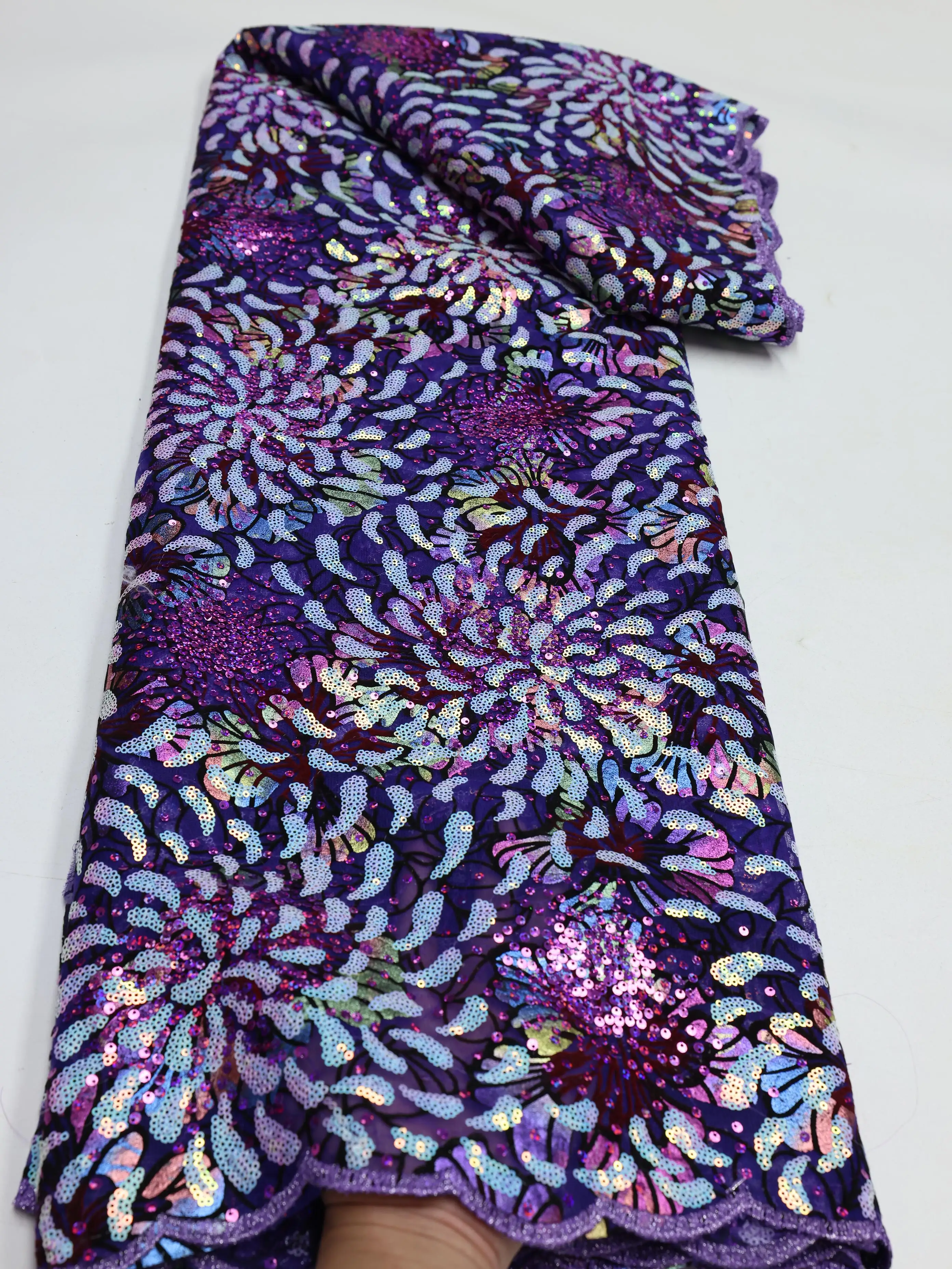 2022 Nigerian Purple Lace Fabric With Sequins 5 Yards French Embroidered Sequins Lace Fabric For Party Wedding Dresses LY1358
2022 Nigerian Purple Lace Fabric With Sequins 5 Yards French Embroidered Sequins Lace Fabric For Party Wedding Dresses LY1358