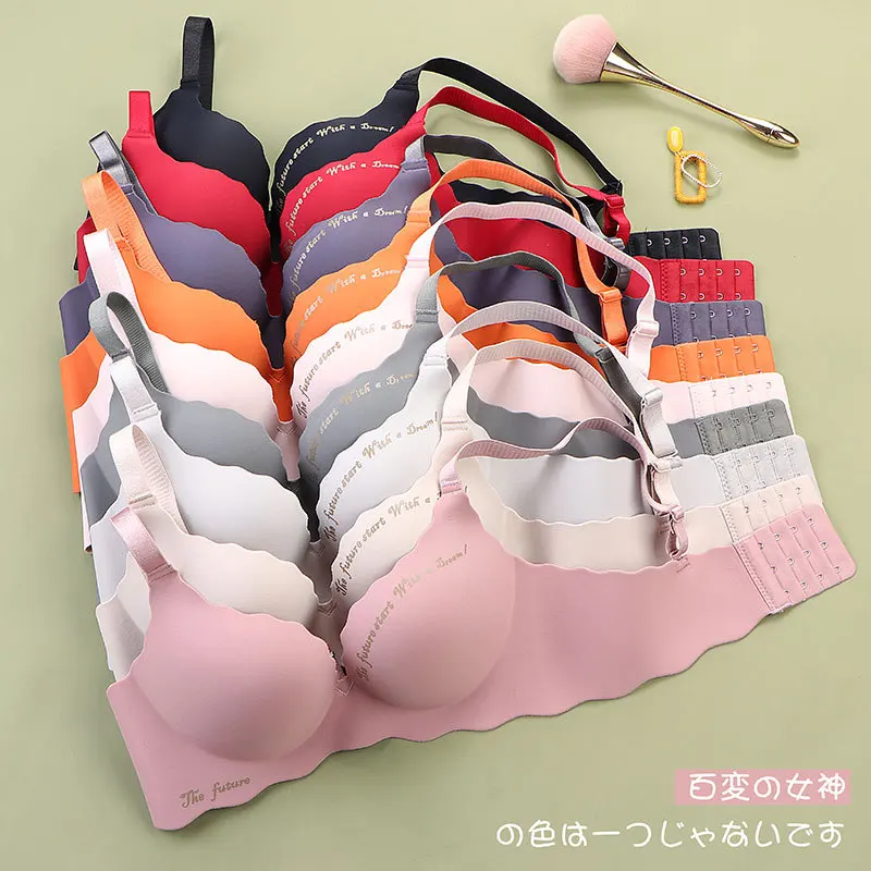 New Fashion Letter Sexy Bras Wireless Women Bra No Wire 3/4 Cup Push Up Female Underwear Solid Color Soft Brassiere Lingerie
New Fashion Letter Sexy Bras Wireless Women Bra No Wire 3/4 Cup Push Up Female Underwear Solid Color Soft Brassiere Lingerie