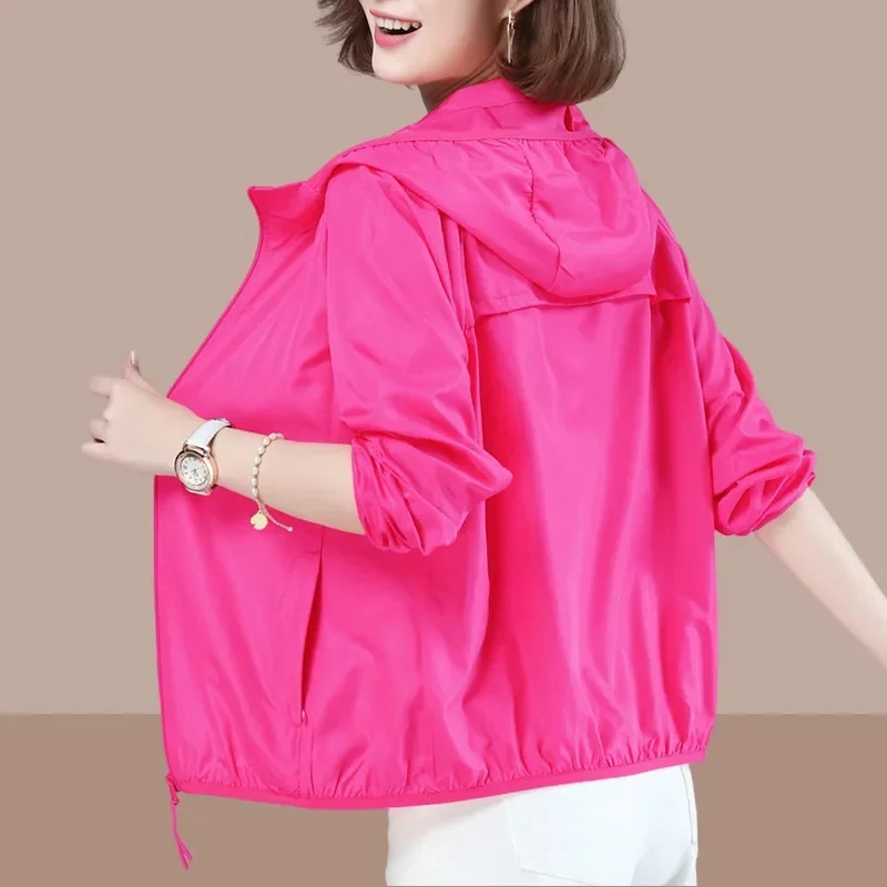 Sunscreen Women Wear Thin Summer Jacket 2023New Sun-Protective Clothing Loose Large Size Breathable Short Coat Female Hooded Top
Sunscreen Women Wear Thin Summer Jacket 2023New Sun-Protective Clothing Loose Large Size Breathable Short Coat Female Hooded Top
