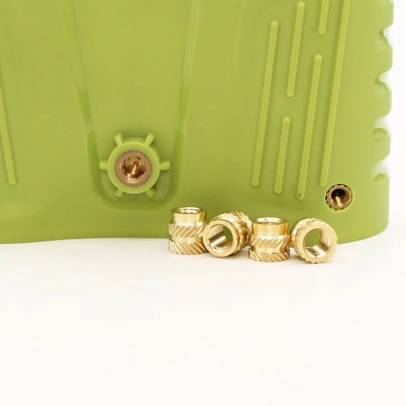 Резьба горячего расплава M3, накатанная латунная Тепловая вставка, гайка, медная вставка, рифленая впрыска, латунная гайка для 3D-принтера, пластик
Резьба горячего расплава M3, накатанная латунная Тепловая вставка, гайка, медная вставка, рифленая впрыска, латунная гайка для 3D-принтера, пластик