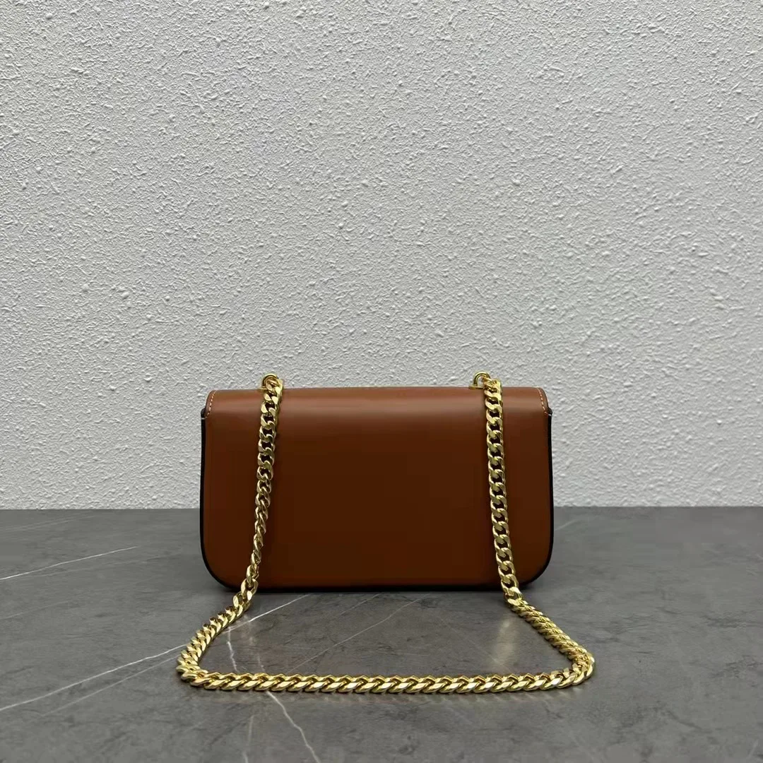 2022ss Luxury Classic Gold Triumph Lock Ladies Underarm Bags Fashion Designer Shoulder Bags Women Messenger Bags Handbags
2022ss Luxury Classic Gold Triumph Lock Ladies Underarm Bags Fashion Designer Shoulder Bags Women Messenger Bags Handbags