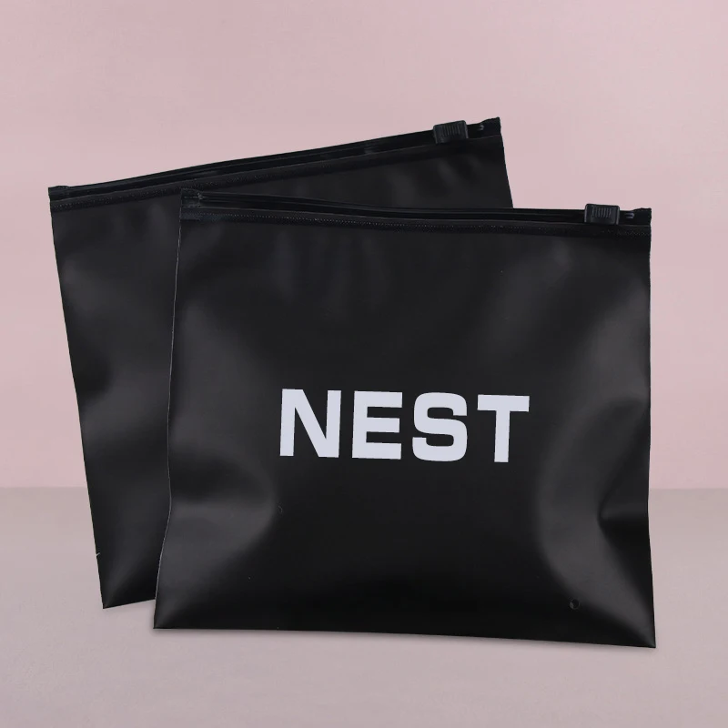 High Quality Custom Black packaging black zipper Bag,Plastic clothing Packaging Bags
High Quality Custom Black packaging black zipper Bag,Plastic clothing Packaging Bags