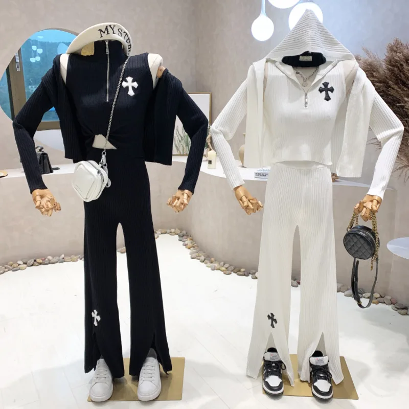Leisure Sports Suit Women's Zipper Lapel Sleeveless Vest + Hooded Knitted Cardigan + Split Trousers Knitted Three Piece Set
Leisure Sports Suit Women's Zipper Lapel Sleeveless Vest + Hooded Knitted Cardigan + Split Trousers Knitted Three Piece Set