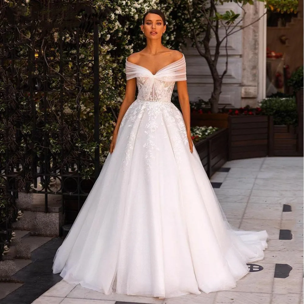 Fairy Wedding Dresses 2023 Off The Shoulder Sleeveless Ruched Tulle Lace Appliques A Line Bridal Gowns Vestidos De Novia Custom
Fairy Wedding Dresses 2023 Off The Shoulder Sleeveless Ruched Tulle Lace Appliques A Line Bridal Gowns Vestidos De Novia Custom