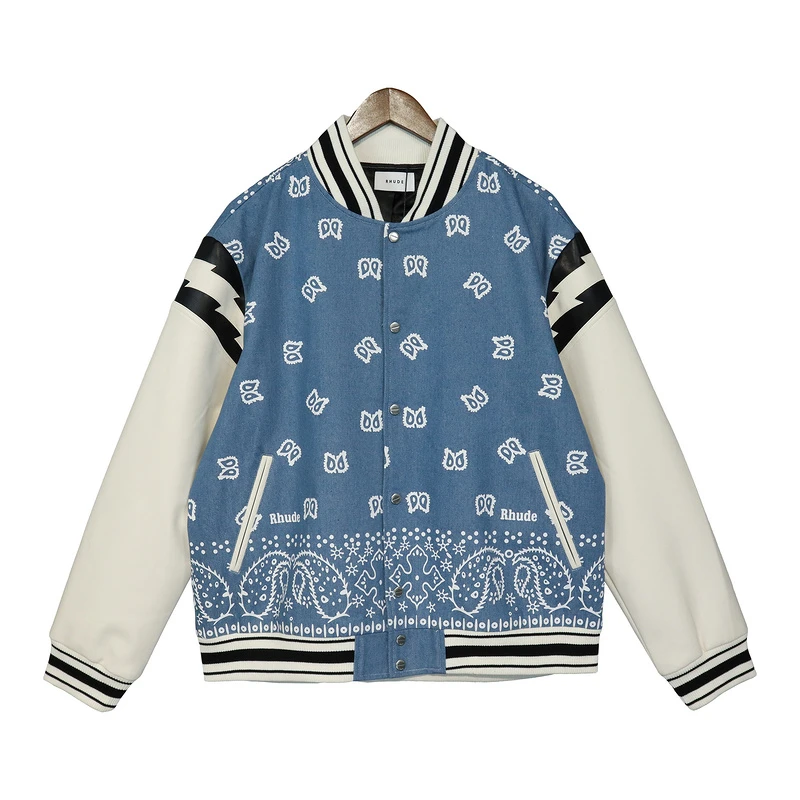 2023FW TOP Rhude Denim Baseball Jacket Men Women Blue Patchwork Cashew Flower Lightning Sleeve Raglan Bomber Jacket
2023FW TOP Rhude Denim Baseball Jacket Men Women Blue Patchwork Cashew Flower Lightning Sleeve Raglan Bomber Jacket