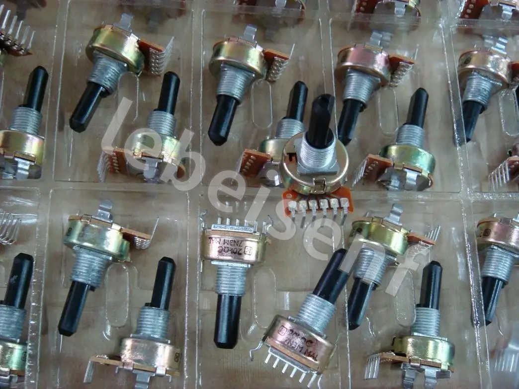 2pcs 161-type double vertical potentiometer C20K for Panasonic / with midpoint handle 20MMF 6 feet EVC1XAF20C24
2pcs 161-type double vertical potentiometer C20K for Panasonic / with midpoint handle 20MMF 6 feet EVC1XAF20C24