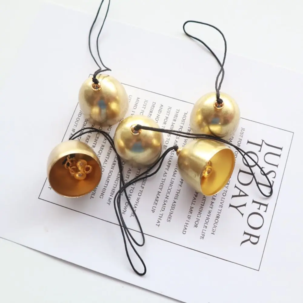 Brass Mini Bell Metal Wind Chime Anti Theft Bell Christmas DIY Handmade Material Accessories Holiday Decoration Pendant
Brass Mini Bell Metal Wind Chime Anti Theft Bell Christmas DIY Handmade Material Accessories Holiday Decoration Pendant