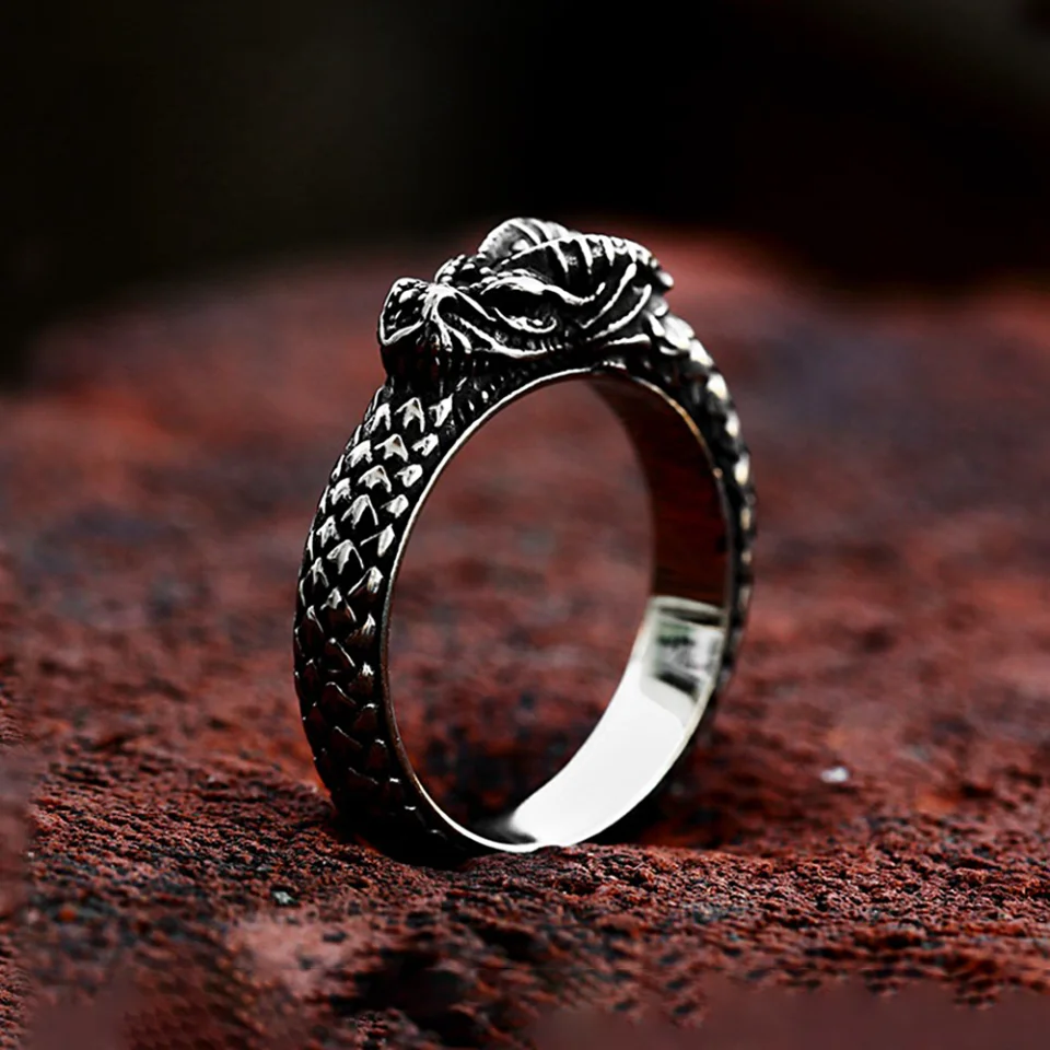 Fashion Punk 316L Stainless Steel Dominant Dragon Ring For Men Creative Vintage Animal Rings Unique Biker Jewelry Gift Wholesale
Fashion Punk 316L Stainless Steel Dominant Dragon Ring For Men Creative Vintage Animal Rings Unique Biker Jewelry Gift Wholesale