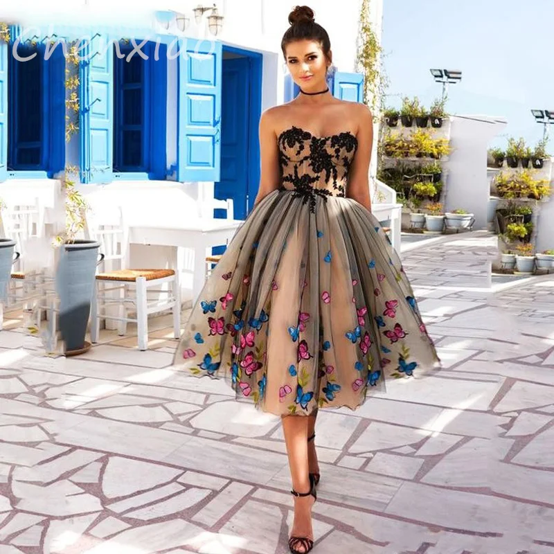 vestidos de noche Homecoming Dresses A-Line Pastrol Knee-Length Sleevelesss Strapless Butterfly Appliques
vestidos de noche Homecoming Dresses A-Line Pastrol Knee-Length Sleevelesss Strapless Butterfly Appliques