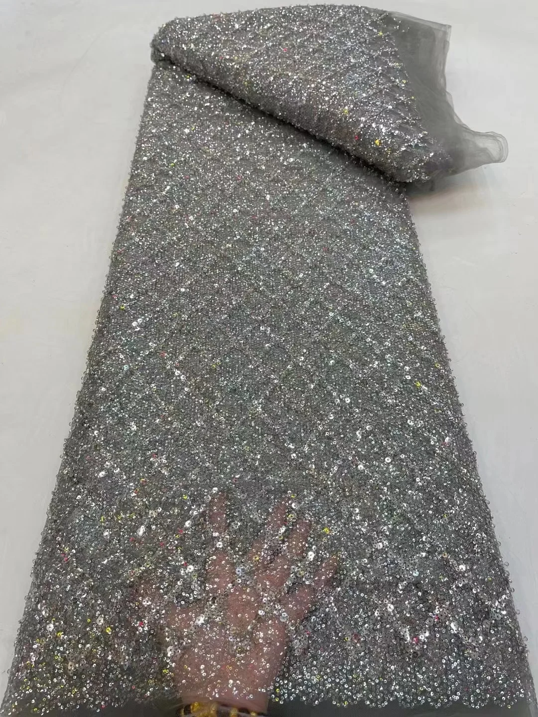 Grey Latest Nigerian Net Lace With Sequence 2023 Wedding Embroidery Luxury Bridal Pearl Beaded Lace Fabric For Party 5 Yard
Grey Latest Nigerian Net Lace With Sequence 2023 Wedding Embroidery Luxury Bridal Pearl Beaded Lace Fabric For Party 5 Yard