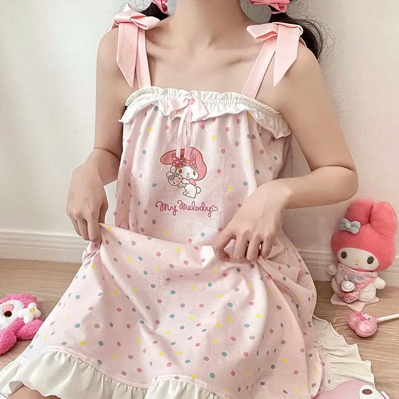 Sanrios Kuromi My Melody Printing Cartoon Kawaii Women's Pajamas Suspender Nightdress Student Home Service Can Be Worn Outside
Sanrios Kuromi My Melody Printing Cartoon Kawaii Women's Pajamas Suspender Nightdress Student Home Service Can Be Worn Outside